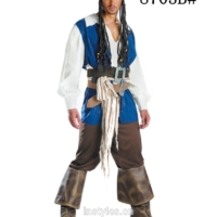 alt="pirate costume"