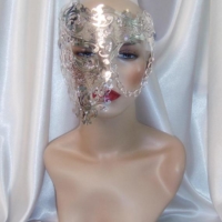 alt="bridal masquerade lace mask"